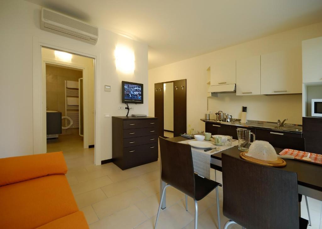 Casa Piccola Fewo Torbole Sul Garda Rom bilde